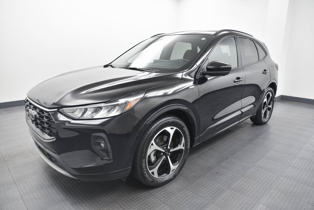 Used 2024 Ford Escape ST-Line Select