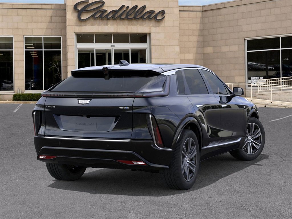2026 Cadillac Lyriq Luxury photo 4