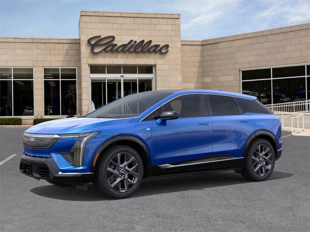 New 2026 CADILLAC OPTIQ Luxury SUV