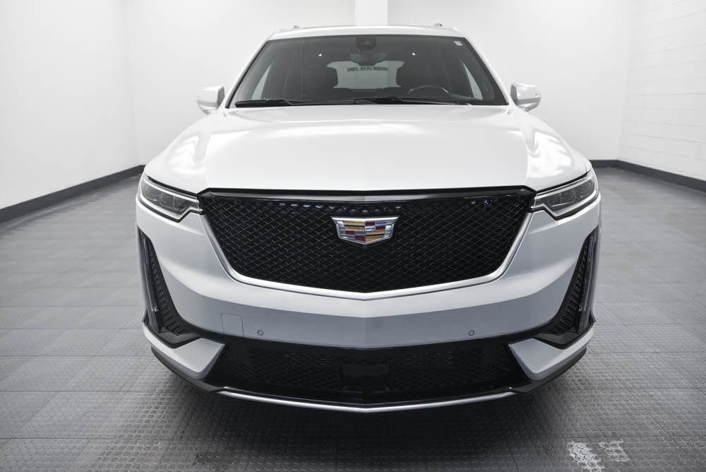 Used 2023 Cadillac XT6 Sport with VIN 1GYKPHRS0PZ135681 for sale in AKRON, OH