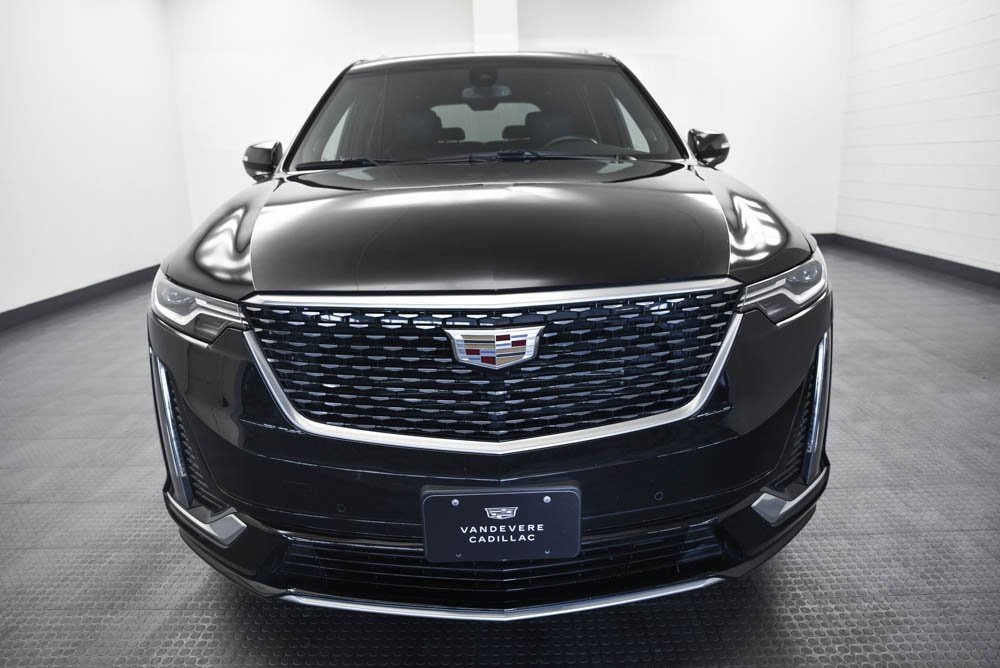 Used 2023 Cadillac XT6 Premium Luxury with VIN 1GYKPDRS7PZ167956 for sale in AKRON, OH