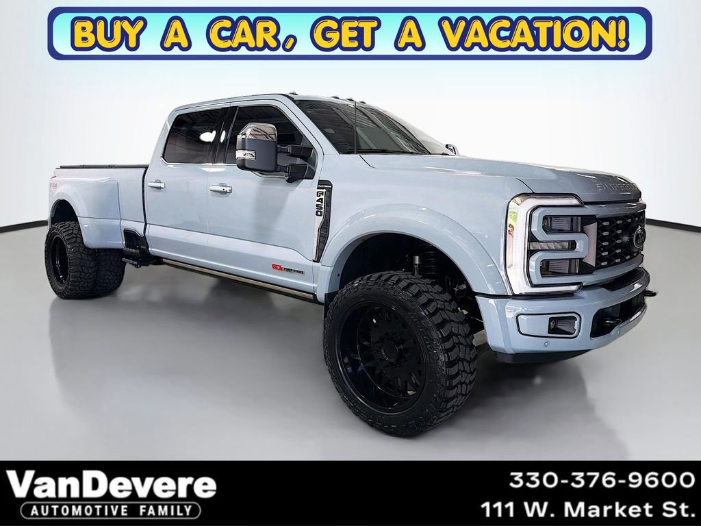 2025 Ford F-450 Platinum 4x4 Crew Cab 8' Box DRW's photo