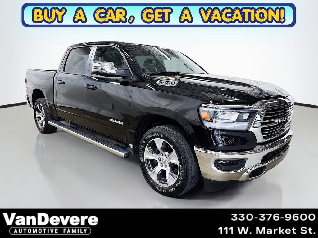 2023 RAM 1500 Laramie 4x4 Crew Cab 5'7's photo