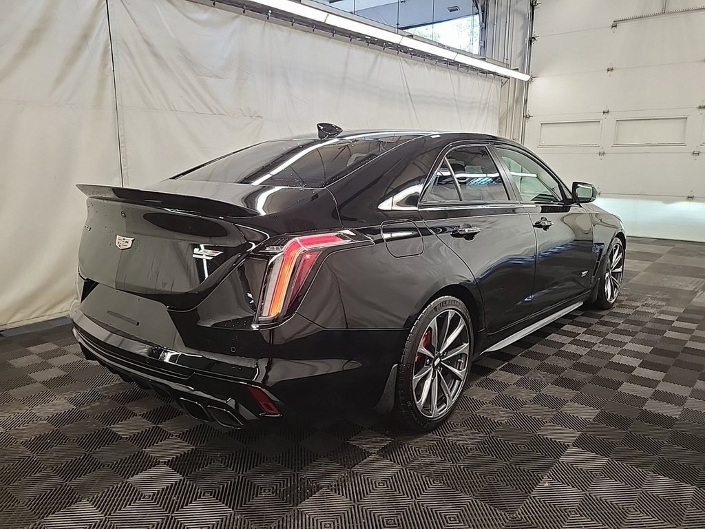 2023 Cadillac CT4 photo 4