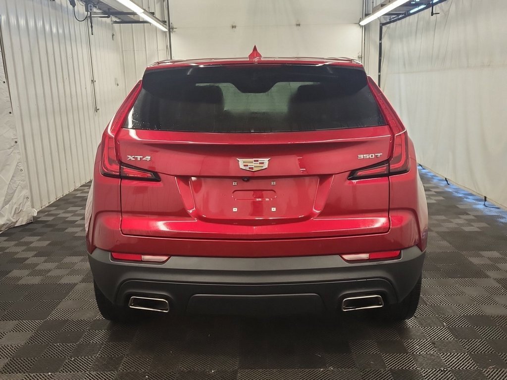 2023 Cadillac XT4 Luxury photo 3