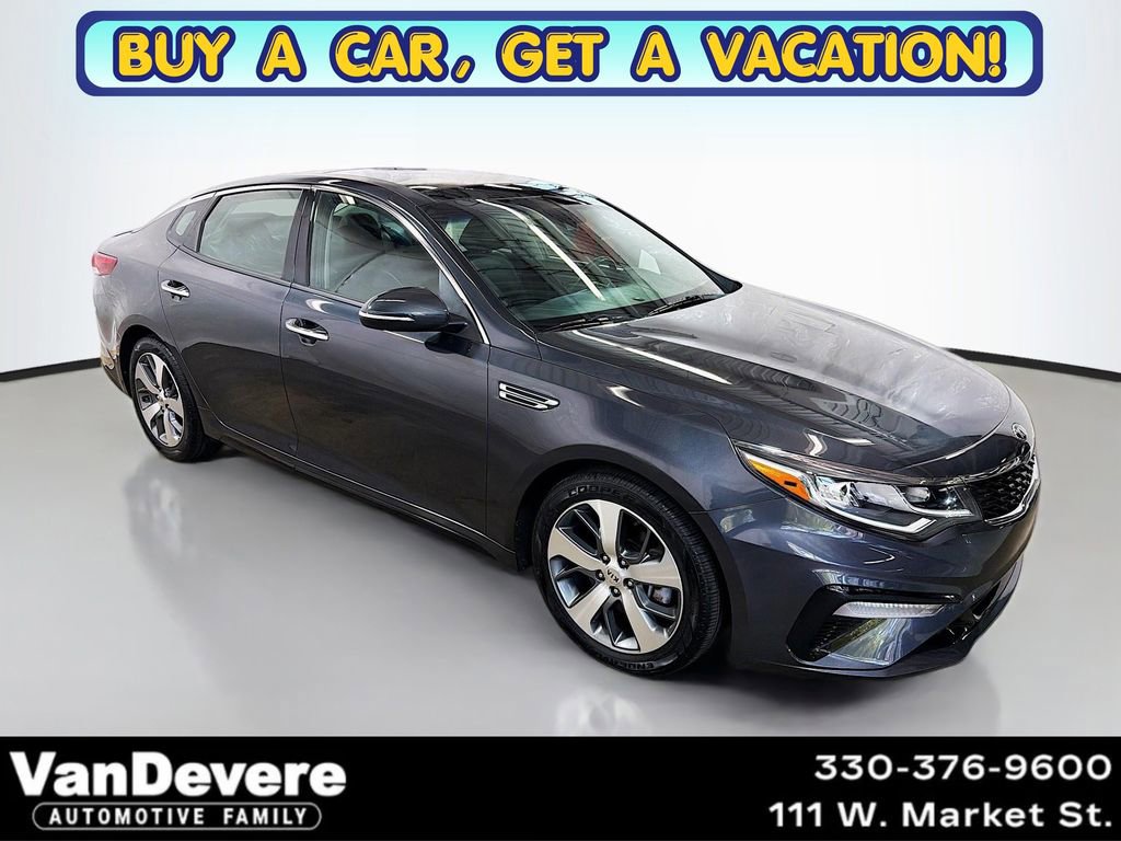 2019 Kia Optima S AT's photo