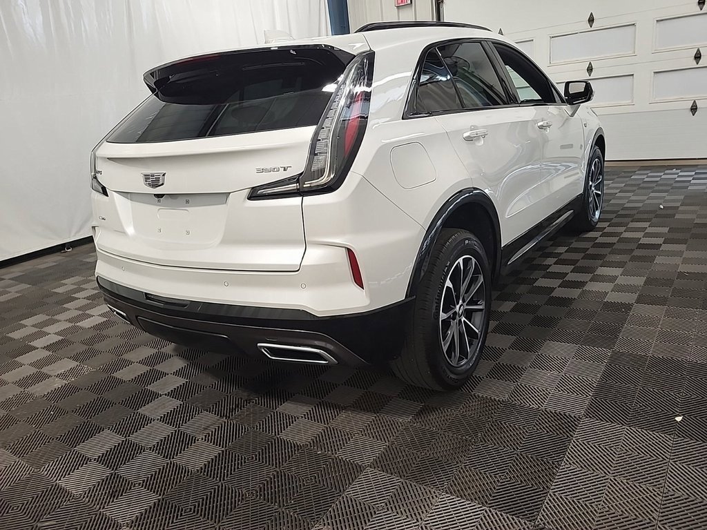 2024 Cadillac XT4 Sport photo 4