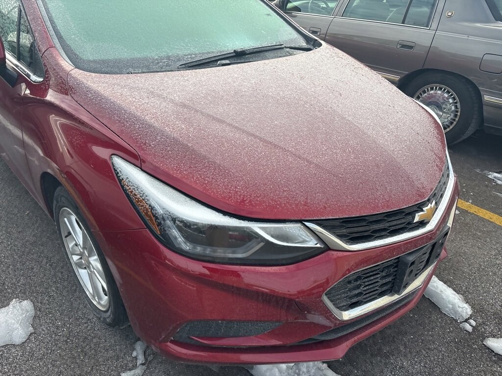 Used 2018 Chevrolet Cruze LT Car