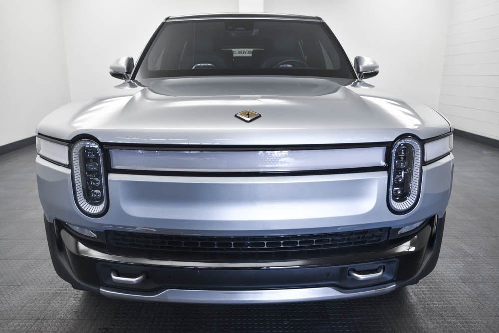 Used 2024 Rivian R1S Adventure with VIN 7PDSGCBA4RN038285 for sale in Akron, OH