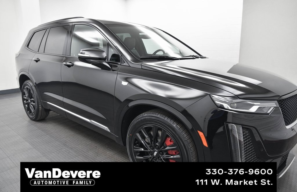 2024 Cadillac XT6 Sport's photo