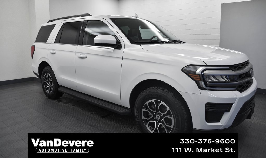 2024 Ford Expedition XLT's photo