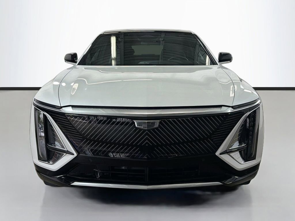 Used 2024 Cadillac LYRIQ Tech with VIN 1GYKPMRL5RZ120355 for sale in Akron, OH