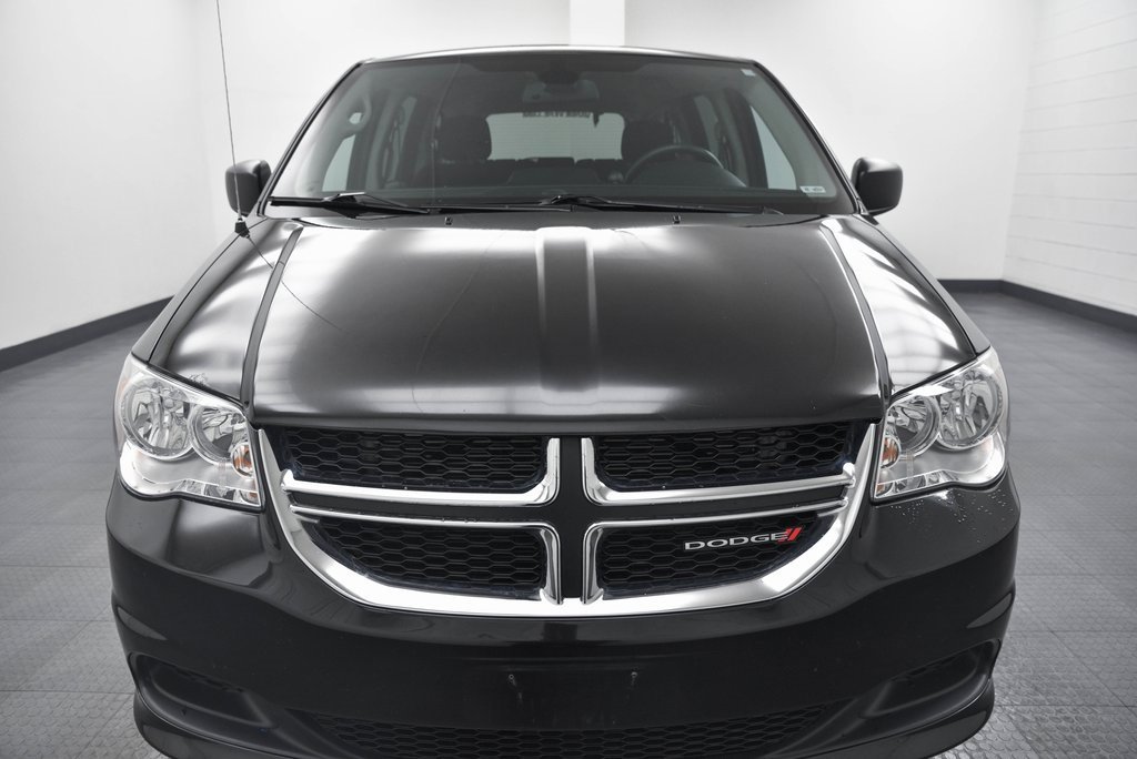 2019 Dodge Grand Caravan SE photo 2