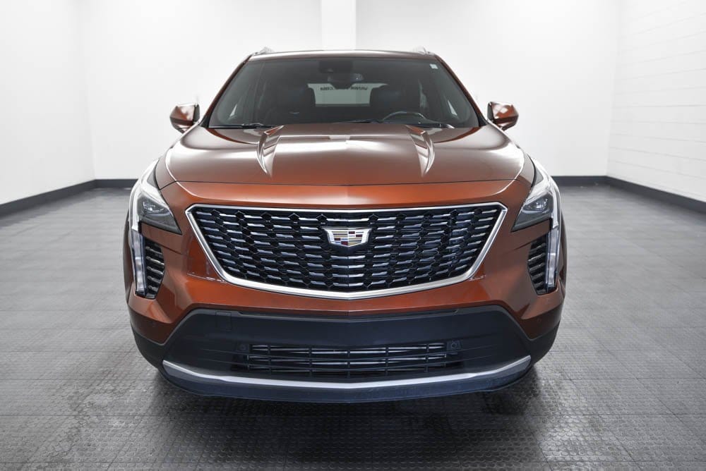 Used 2020 Cadillac XT4 Premium Luxury with VIN 1GYFZDR48LF130715 for sale in AKRON, OH