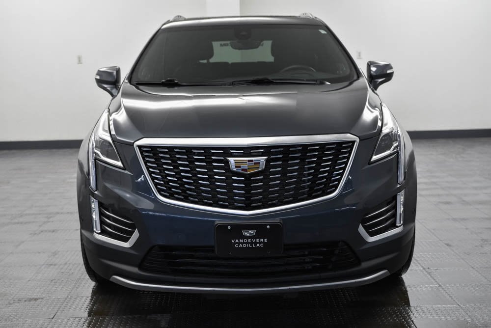 Used 2021 Cadillac XT5 Premium Luxury with VIN 1GYKNDRS9MZ122308 for sale in AKRON, OH