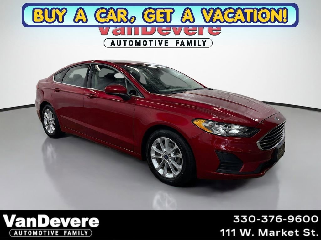 2020 Ford Fusion SE FWD's photo