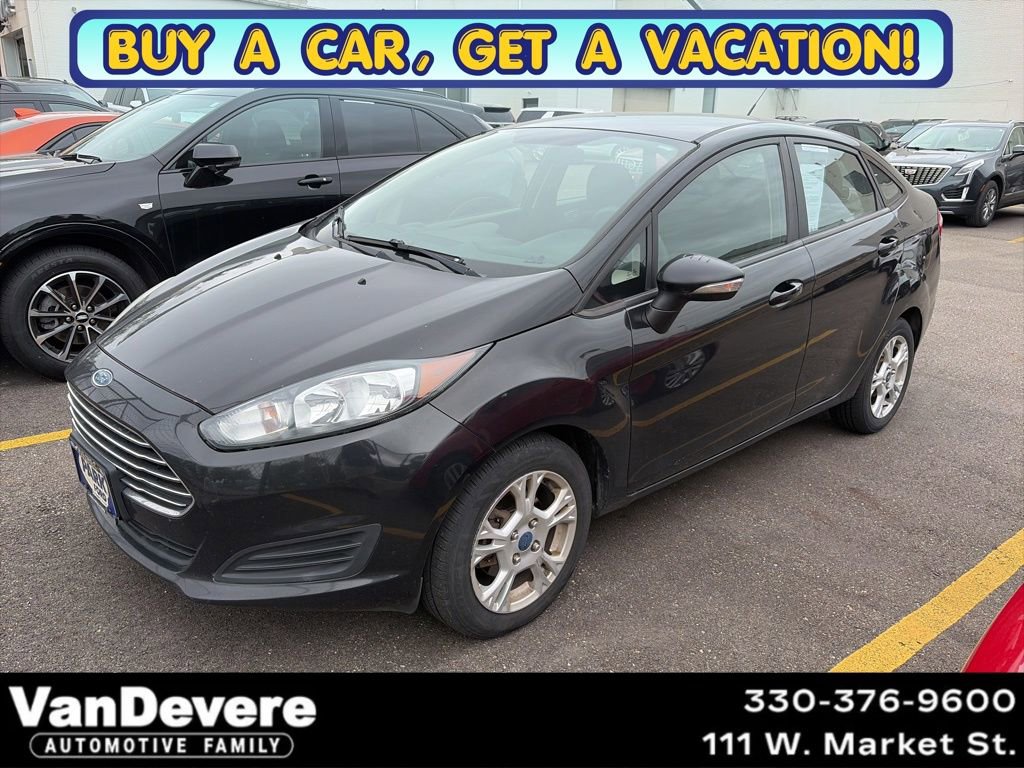 2014 Ford Fiesta SE Sedan's photo