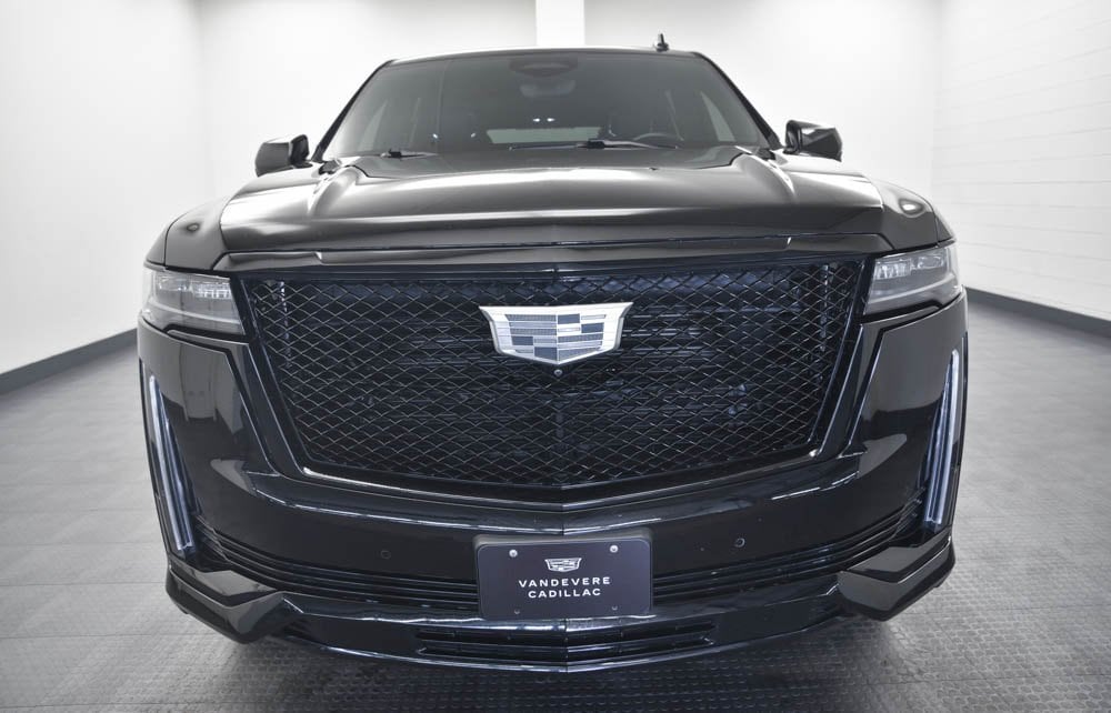 Used 2021 Cadillac Escalade Sport with VIN 1GYS4EKL4MR277439 for sale in AKRON, OH