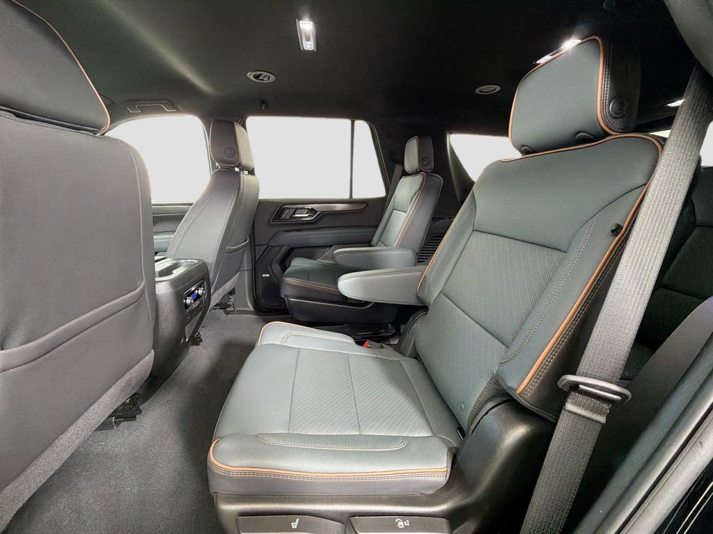 2025 GMC Yukon AT4 - Photo 27