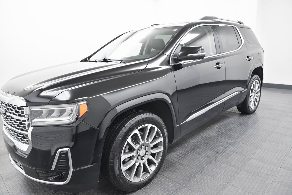 Used 2023 GMC Acadia Denali SUV