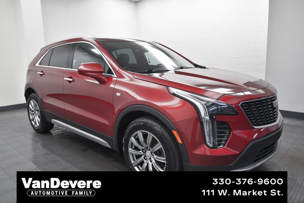 2019 CADILLAC XT4 SUV 