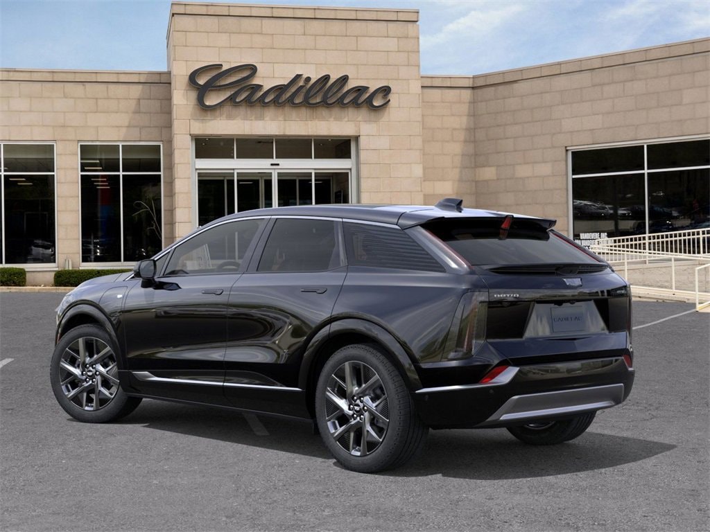 New 2026 CADILLAC OPTIQ Luxury SUV