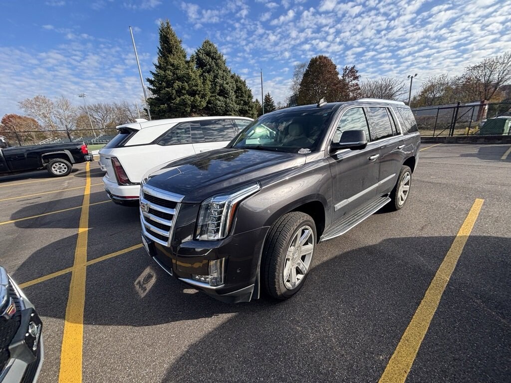 Used 2017 CADILLAC Escalade Luxury SUV
