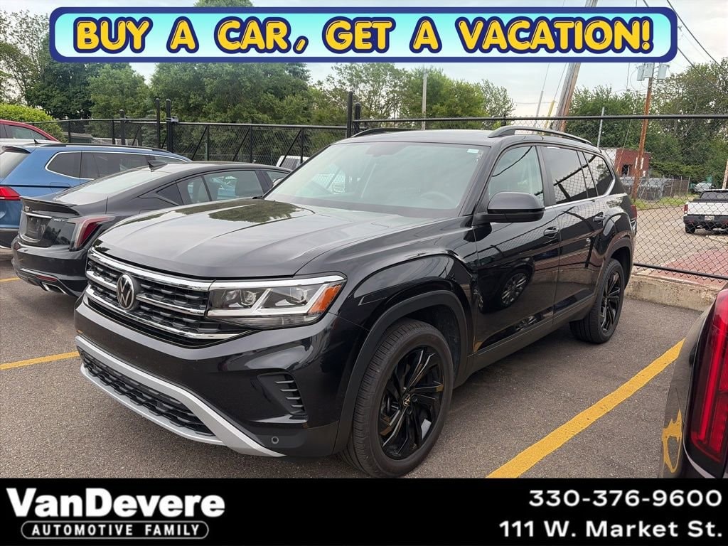 2022 Volkswagen Atlas 2.0T SE w/Tech 4MOTION's photo