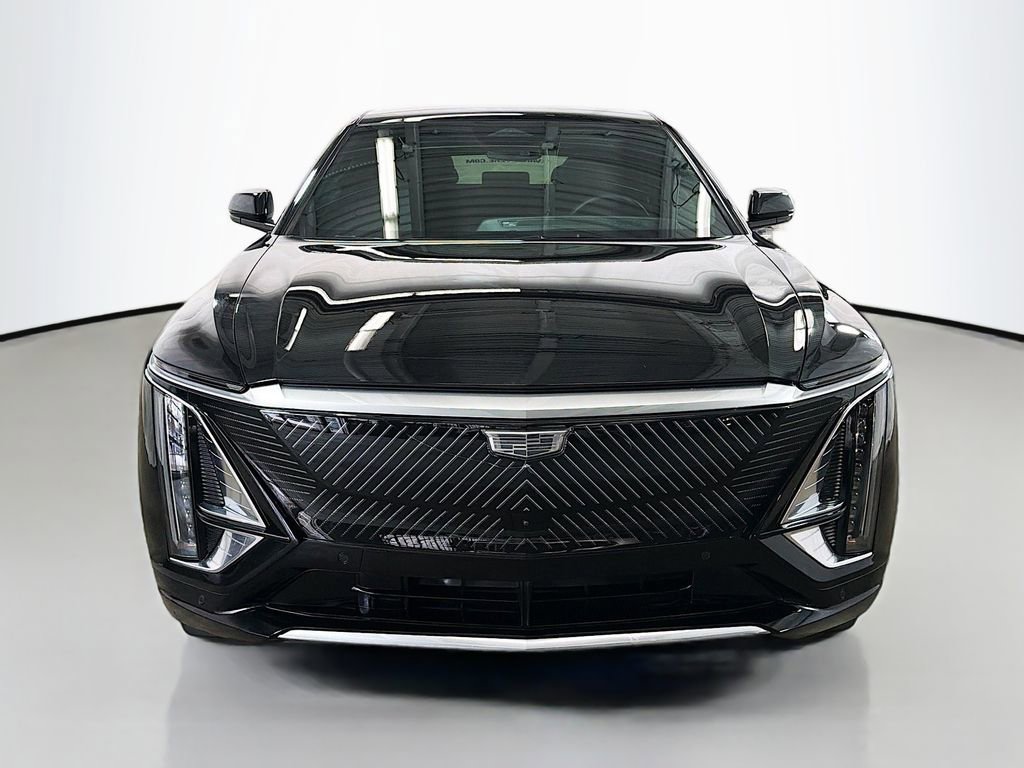 Used 2024 Cadillac LYRIQ Luxury 2 with VIN 1GYKPRRL0RZ114458 for sale in Akron, OH