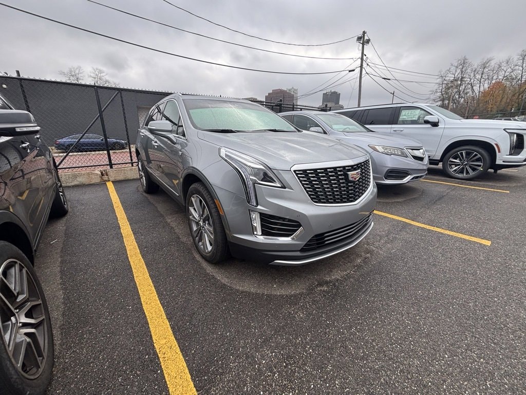 Used 2025 CADILLAC XT5 Premium Luxury SUV