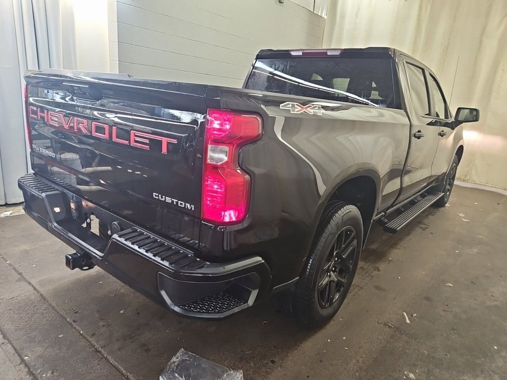 2022 Chevrolet Silverado 1500 Custom photo 4