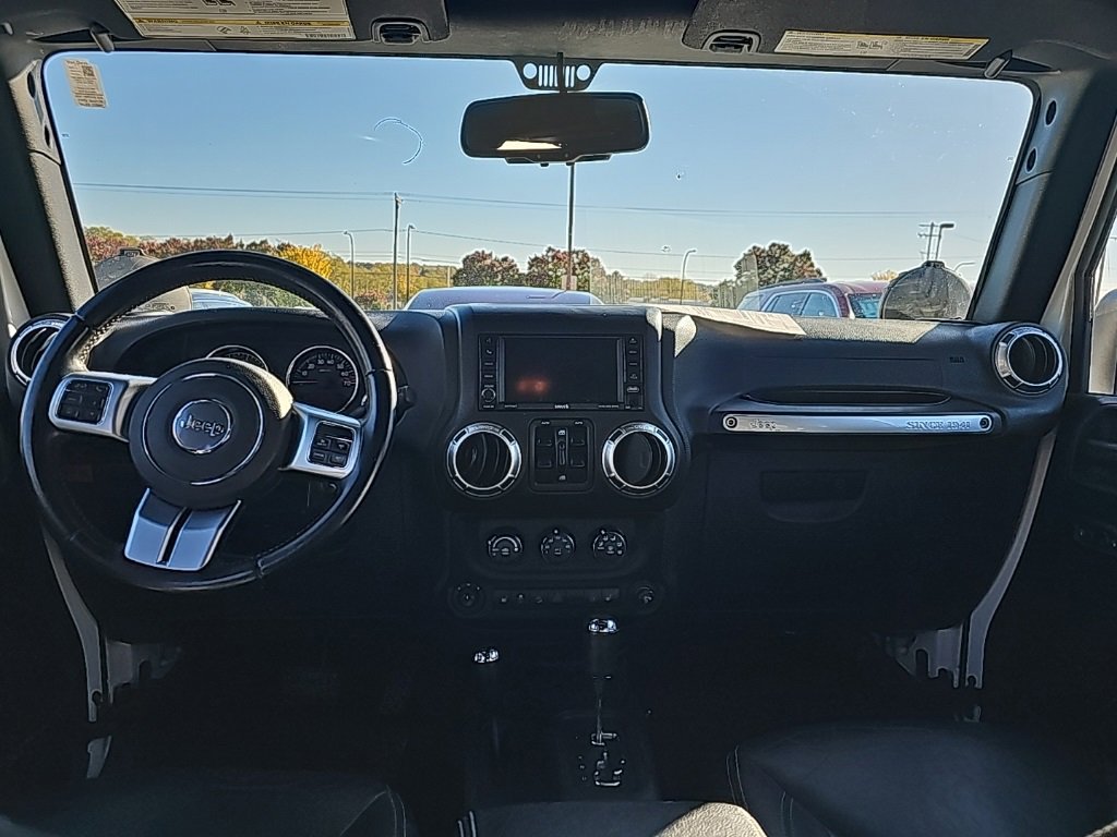 2016 Jeep Wrangler Unlimited Rubicon Hard Rock photo 4