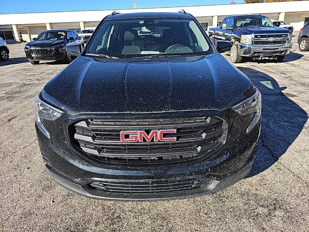 2021 Gmc Terrain SLE photo 2