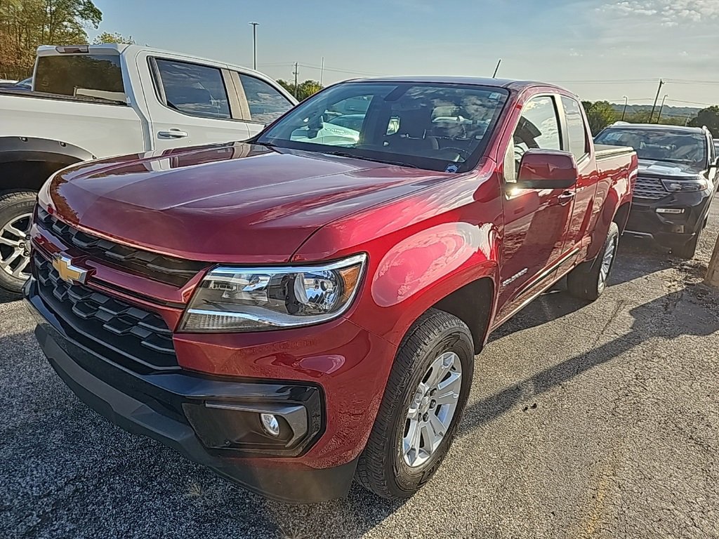 2021 Chevrolet Colorado LT photo 2