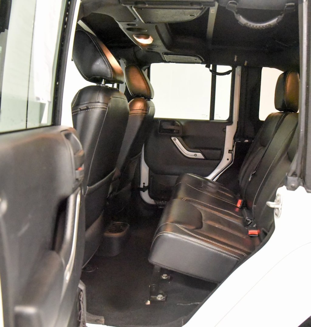 Used 2016 Jeep Wrangler JK Unlimited Rubicon 4x4 SUV