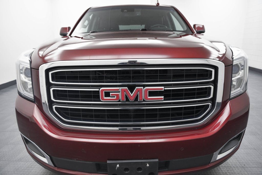 2017 Gmc Yukon SLT photo 2
