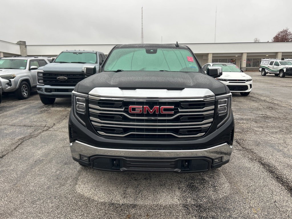 2022 Gmc Sierra 1500 SLT photo 2