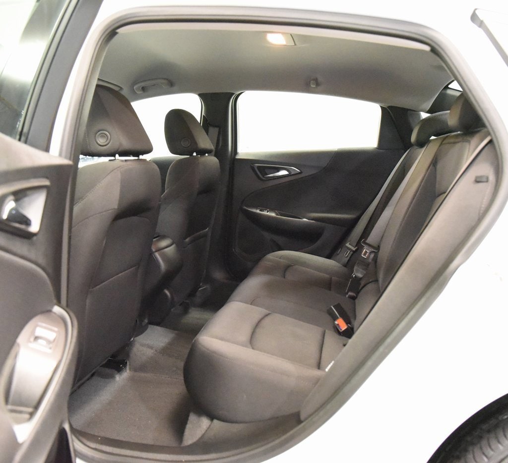 Used 2024 Chevrolet Malibu LS w/1FL Sedan