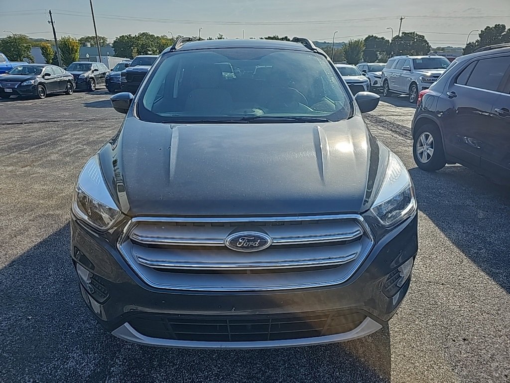 2019 Ford Escape SE photo 2