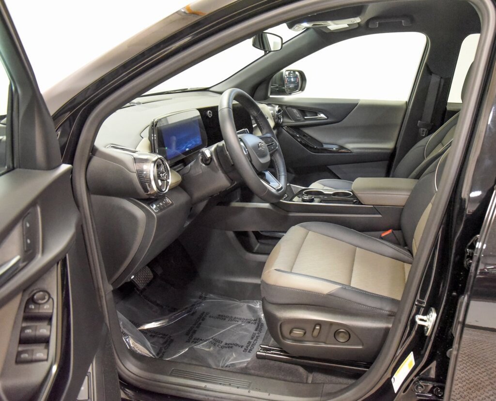 Used 2026 Chevrolet Equinox LT SUV