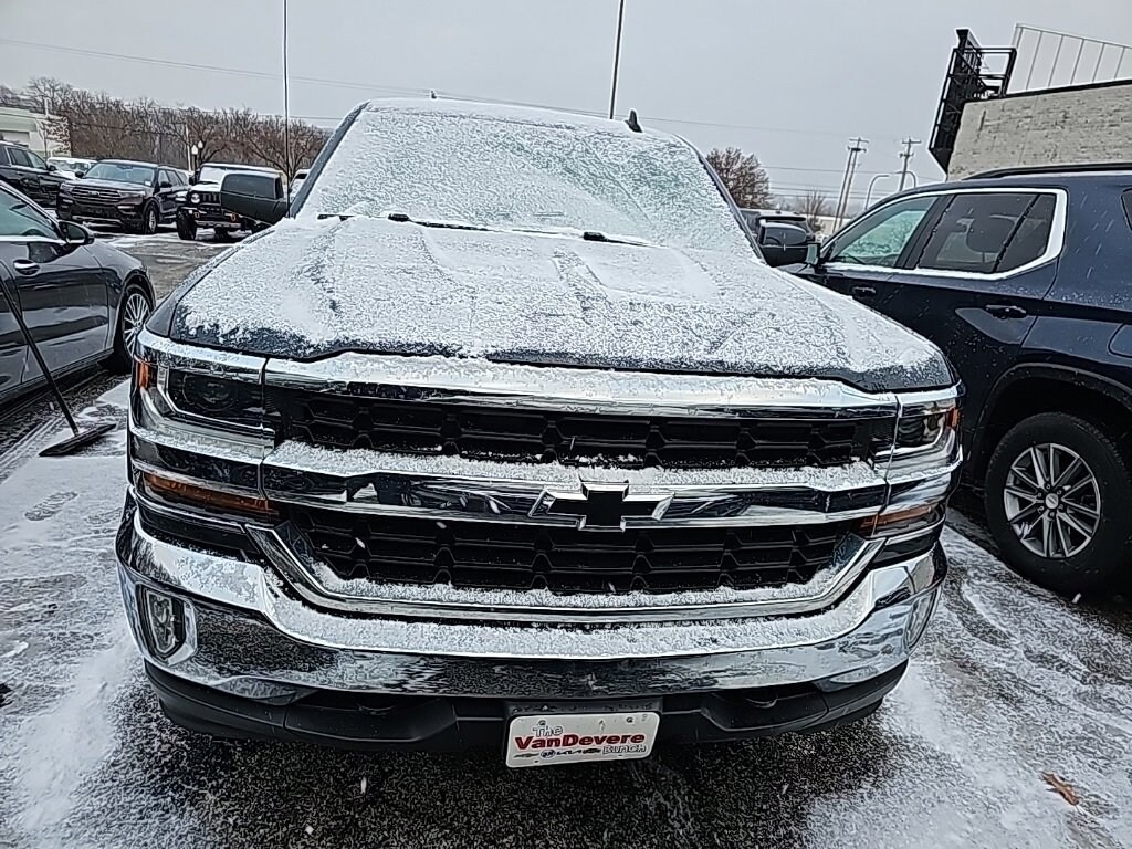 Used 2018 Chevrolet Silverado 1500 LT w/1LT Truck Double Cab