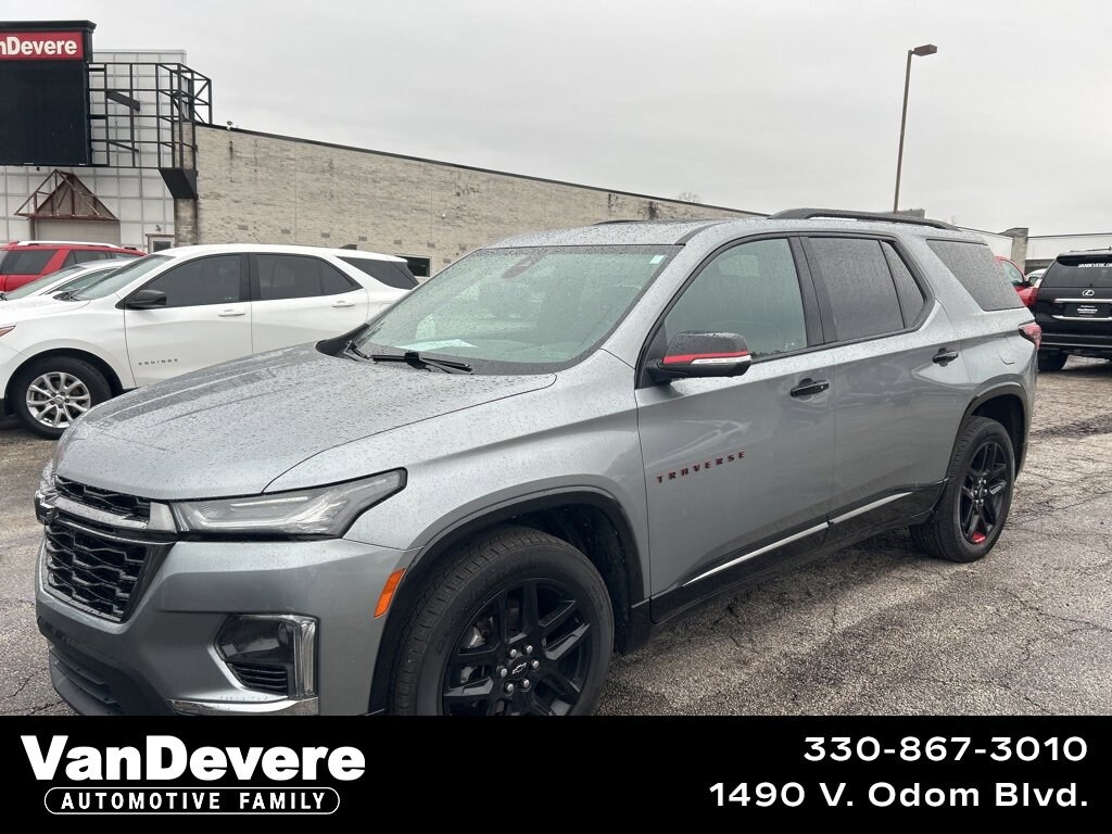 Used 2023 Chevrolet Traverse Premier SUV