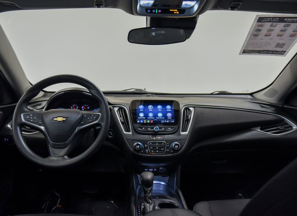 2023 Chevrolet Malibu 1LT - Photo 32