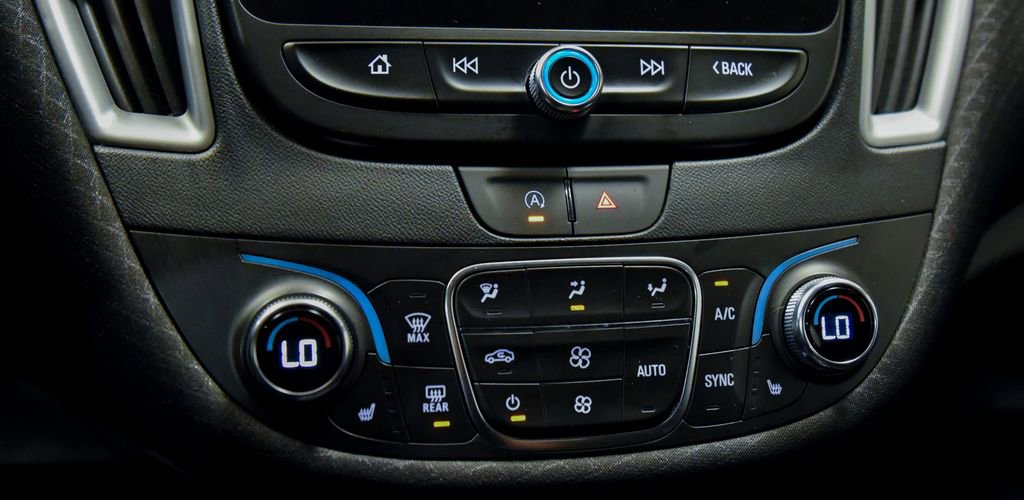 2023 Chevrolet Malibu 1LT - Photo 22