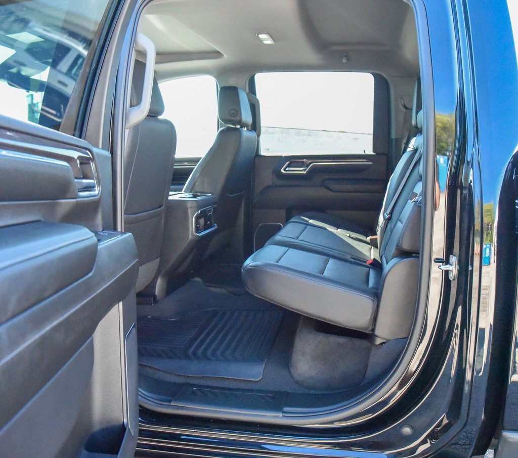 2024 Chevrolet Silverado 2500HD LTZ photo 4
