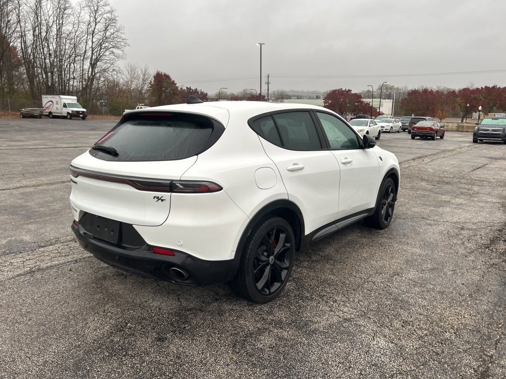 2024 Dodge Hornet R/T photo 4