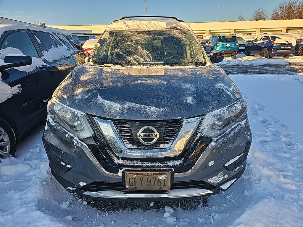 Used 2017 Nissan Rogue SV SUV
