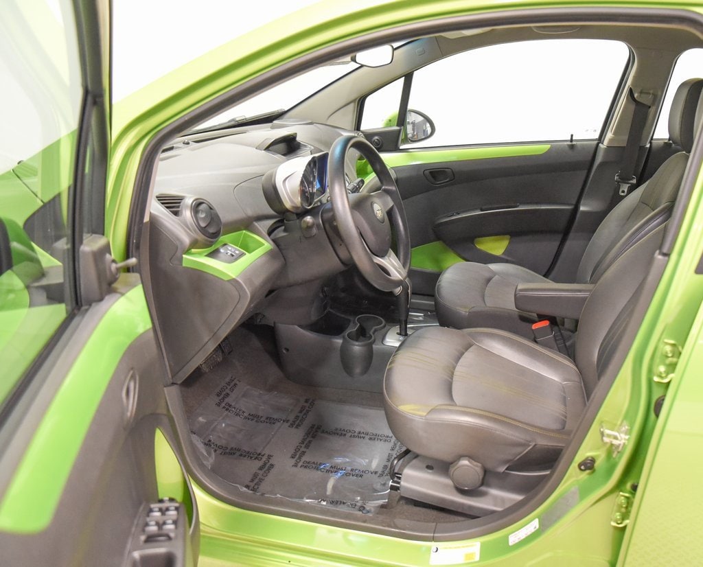 Used 2014 Chevrolet Spark LS Auto Hatchback