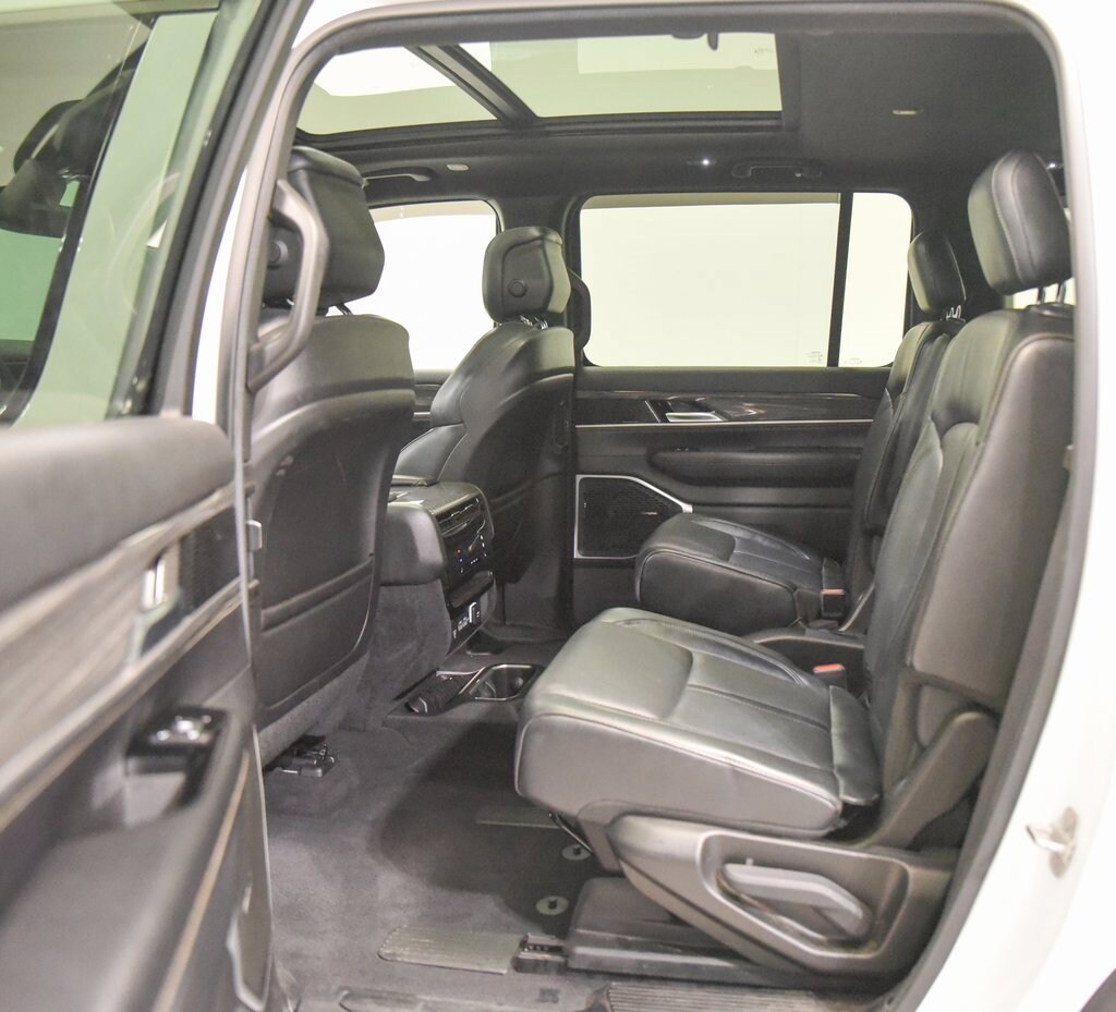 Used 2022 Jeep Wagoneer Series II SUV