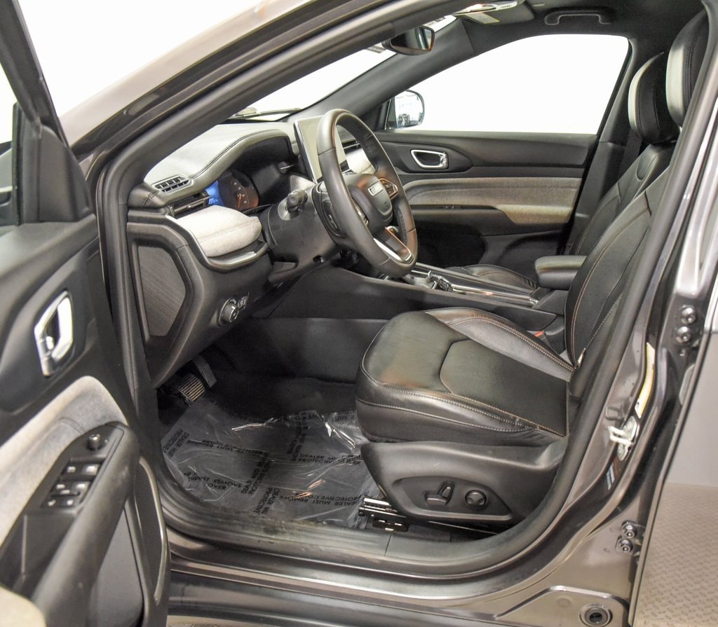 Used 2023 Jeep Compass Latitude Lux SUV